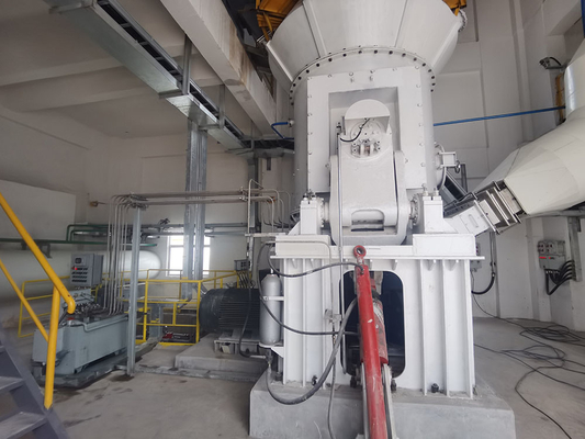 O OEM pulverizou o moinho de rolo vertical VRM do cimento 6700kw